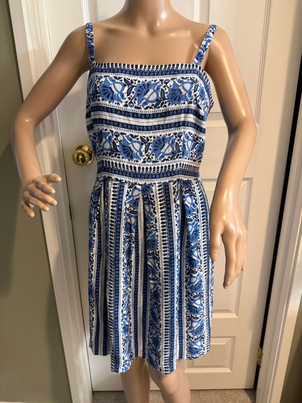 Ann Taylor Loft Blue Floral Lined  Square Neck Spaghetti Strap Mini Dress Size 4